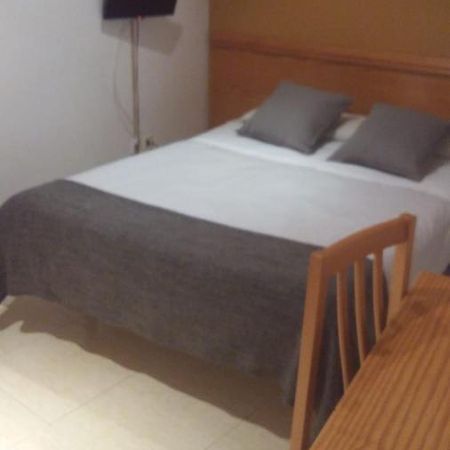 Hostal La Canada Segoviana Valmojado Esterno foto